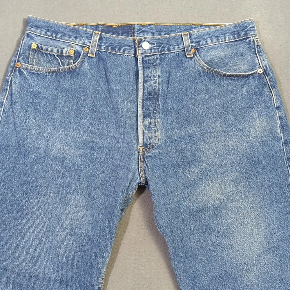 Levi's Vtg Jeans Mens 40x30 Fits 38x29 Blue 501 Straight Button Fly USA Made 90s